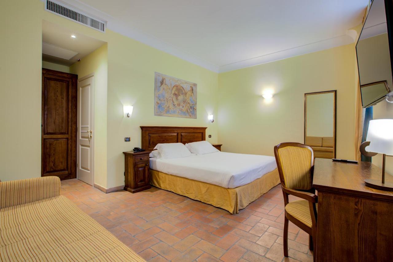 Oste Del Castello Wellness & Bike Hotel Verucchio Exteriör bild