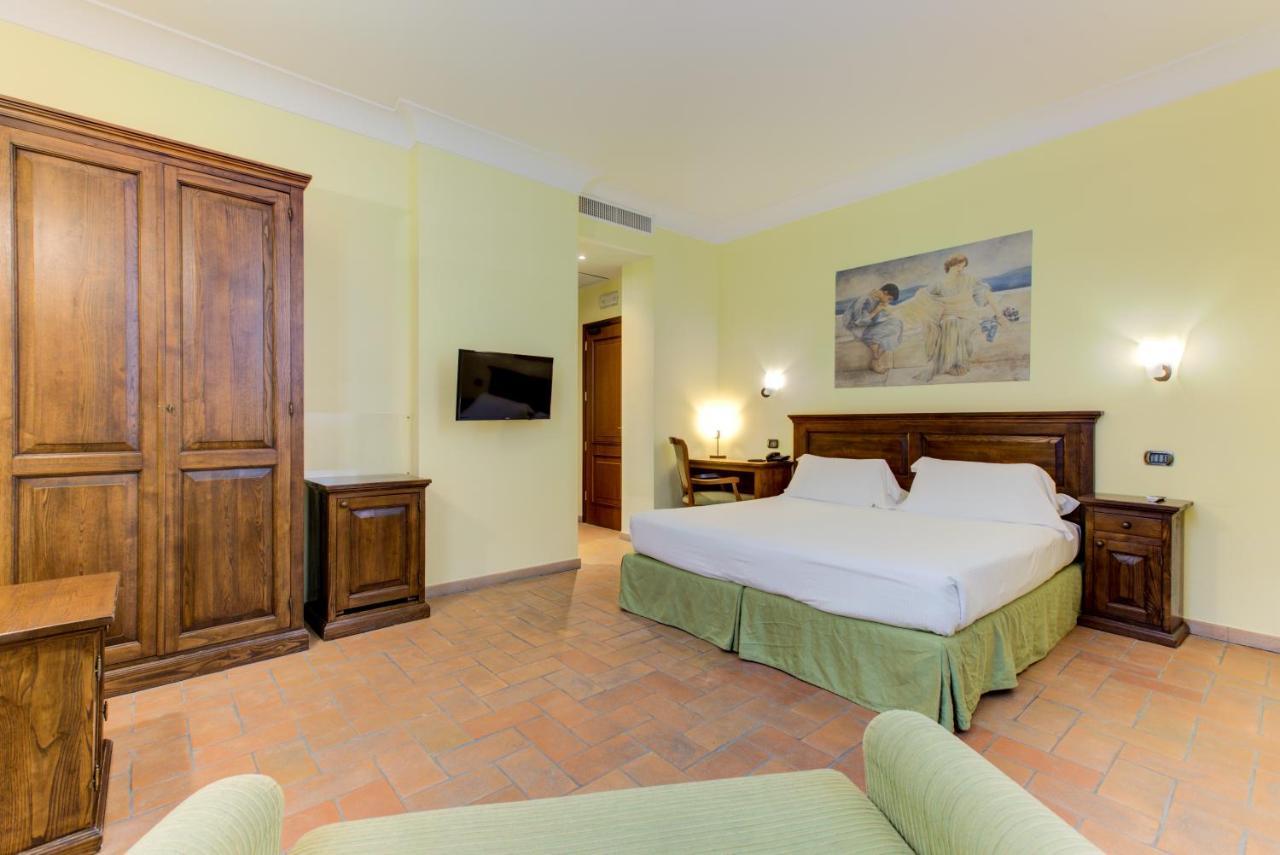 Oste Del Castello Wellness & Bike Hotel Verucchio Exteriör bild