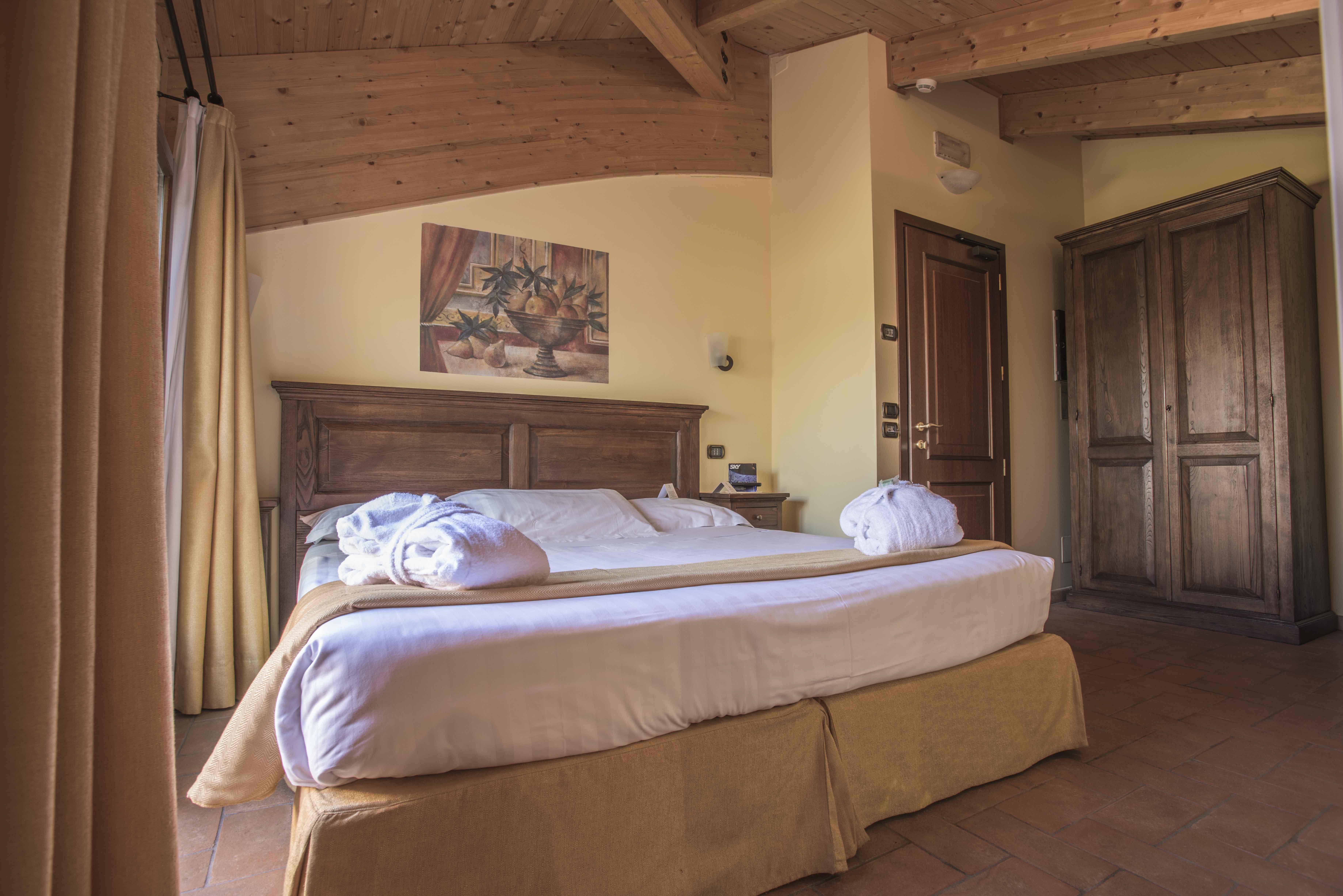Oste Del Castello Wellness & Bike Hotel Verucchio Exteriör bild