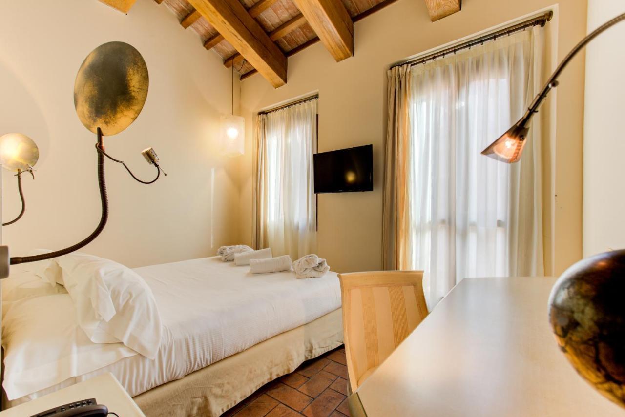 Oste Del Castello Wellness & Bike Hotel Verucchio Exteriör bild