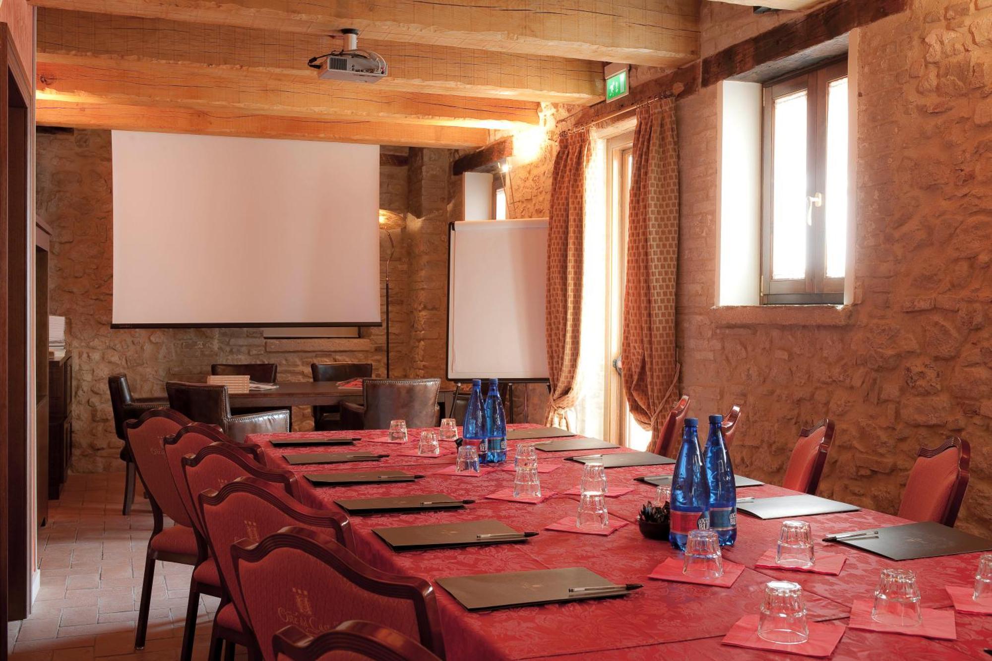 Oste Del Castello Wellness & Bike Hotel Verucchio Exteriör bild
